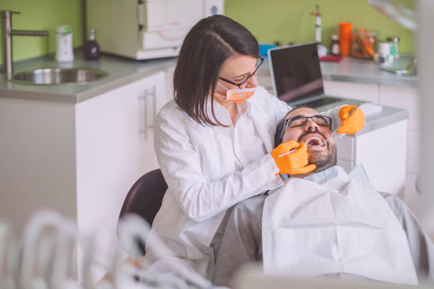 Best Emergency Broken Tooth Repair in Saugatuck, CT